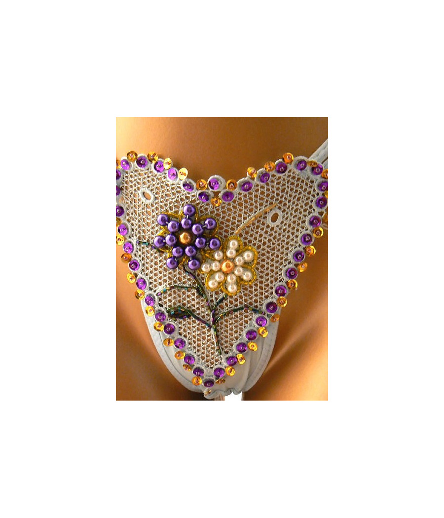 String Guipure coeur décoré de paillette et perle 